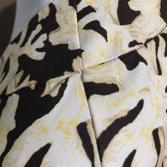 Diane Von Furstenberg Floral Silk Wrap Dress size small